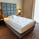 Western Ostertor Hotel 4*