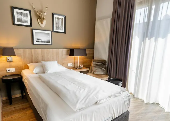 Western Ostertor Szálloda 4*